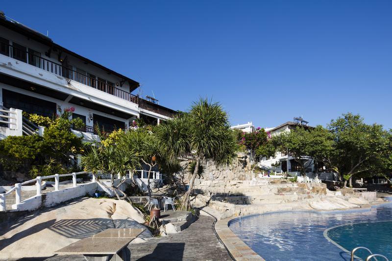 Rock Water Bay Hotel เก้ก่า ภายนอก รูปภาพ