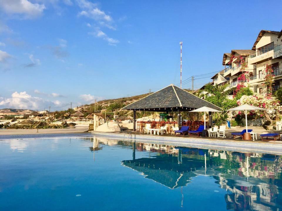 Rock Water Bay Hotel เก้ก่า ภายนอก รูปภาพ